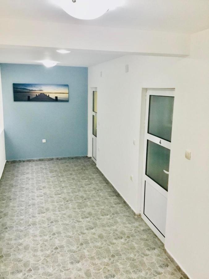 Dk Apartmani Dobra Voda Zewnętrze zdjęcie
