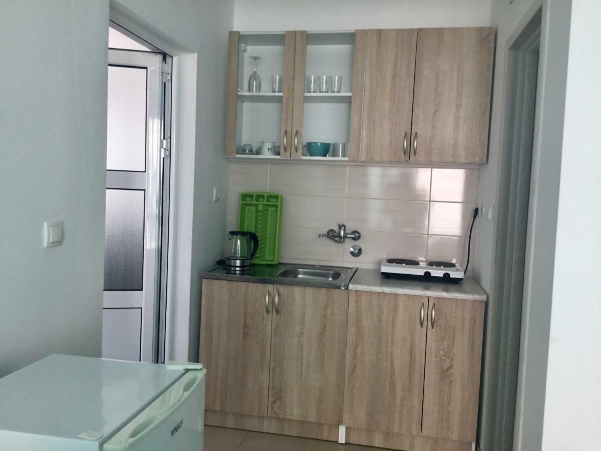 Dk Apartmani Dobra Voda Zewnętrze zdjęcie